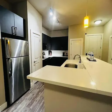Getaway! Book Now! In The Heart Of Dallas! Great Location! Exterior photo